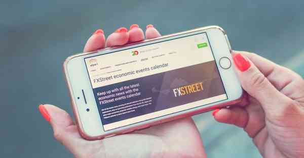 智能语音机器人知识库流程,智能语音机器人叫什么名字