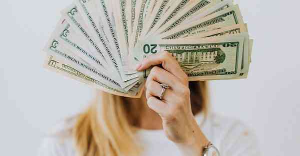 大数据包含设备数据的行业文章