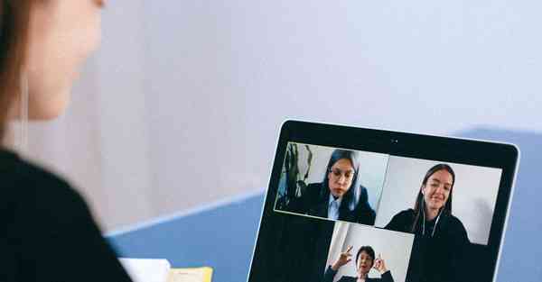 大数据包含设备数据的行业文章