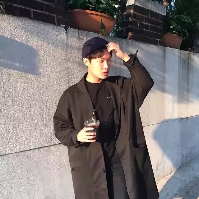 储雪红雯