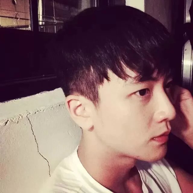 满菲琛薇