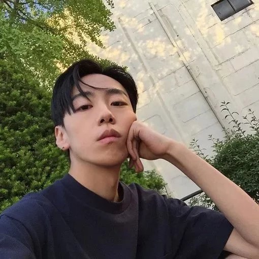 邢龙珊媛