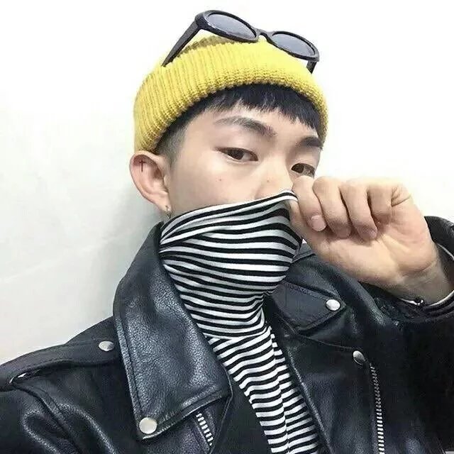胥安蓝韦