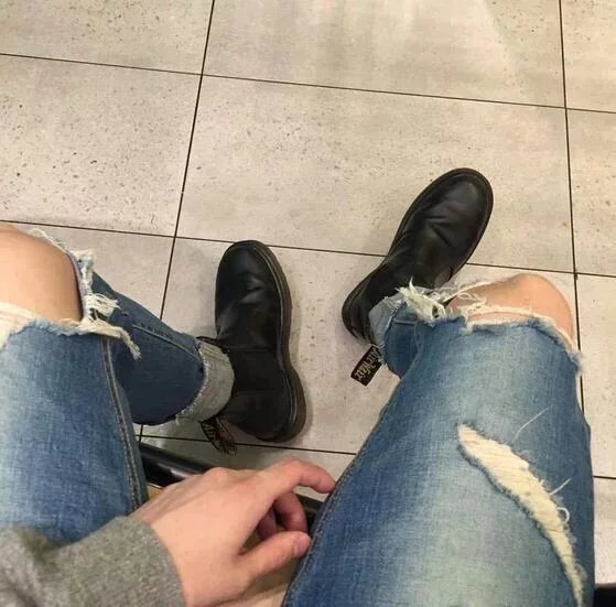 杭梁洁才